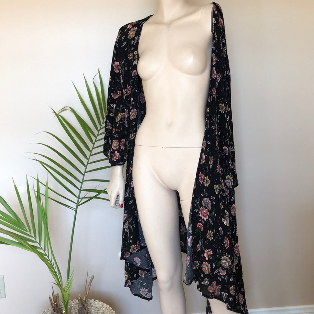 Mossimo Supply Co. Floral Komono🌸